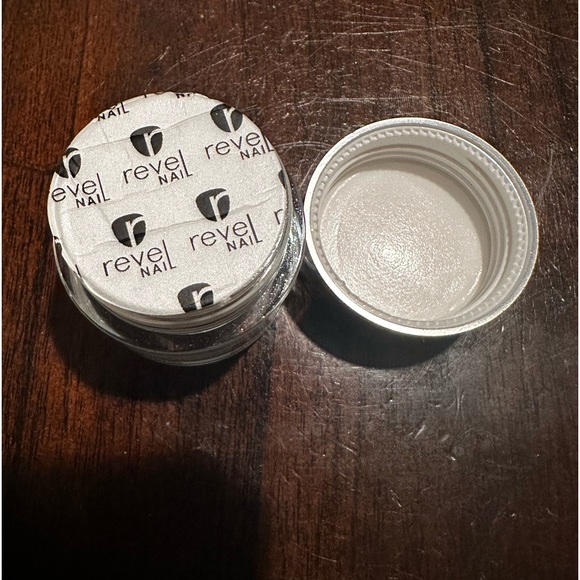 Revel Nail Gift of Revel April 2020 Classy and Sassy DIP POWDER 0.5 oz - Picture 6 of 8